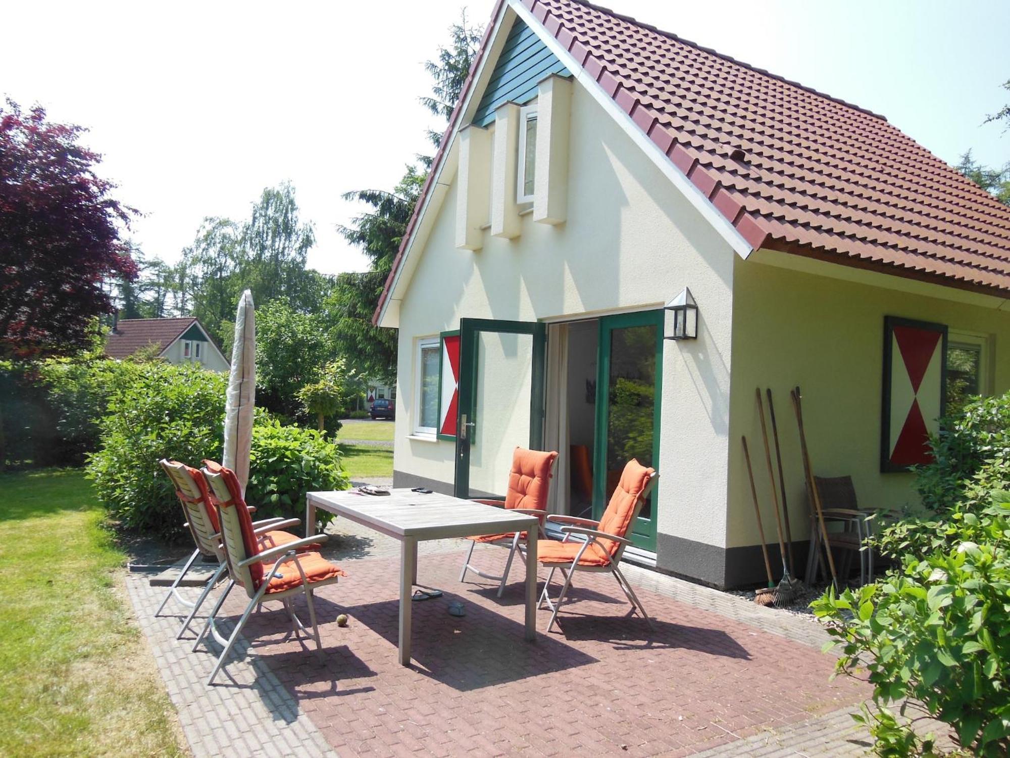 Villa With Spacious Garden Near Heeten Ngoại thất bức ảnh