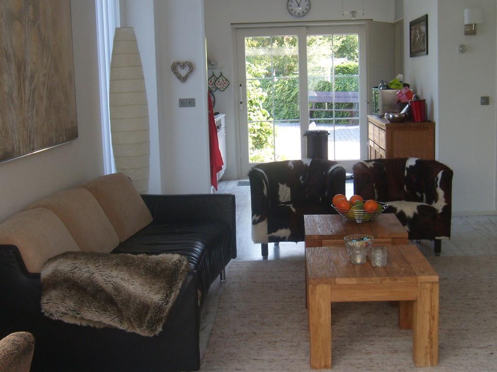 Villa With Spacious Garden Near Heeten Ngoại thất bức ảnh